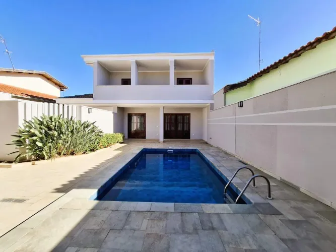 Casa - 4 quartos 280 m² Parque Avenida