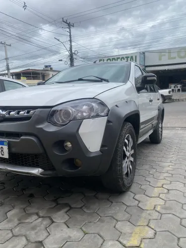 Fiat Palio Weekend Adventure Locker 1.8 Flex 2014