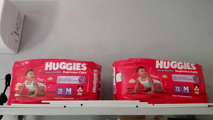 Fraldas Huggies Supreme Care 