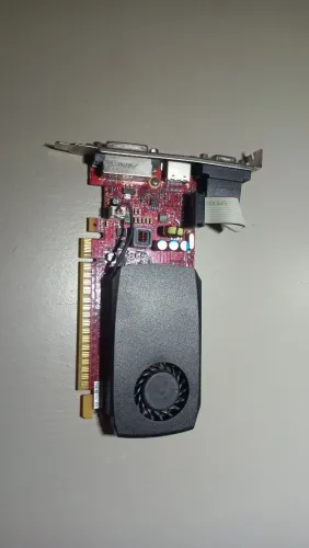 Placa de vídeo GT 720 1gb