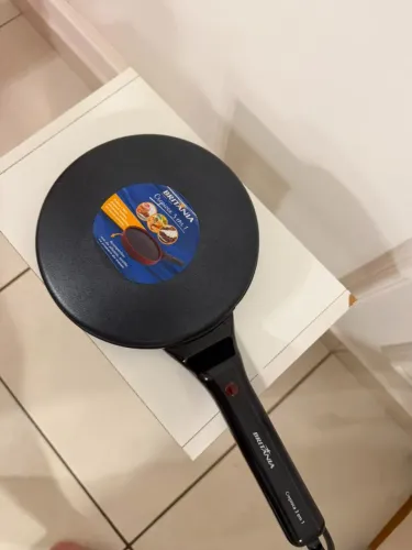 Crepioca Britânia 3 em 1 preta 220V nova