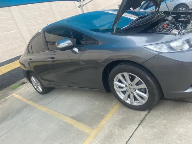 Honda Civic Sedan LXR 2.0 Flexone 16V Aut. 4P 2014