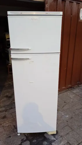Geladeira Dako