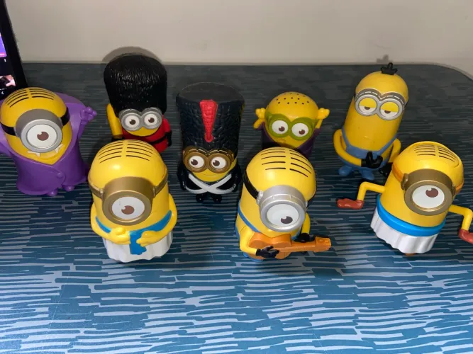 BONECOS COLEÇAO MCDONALDS 2015 EM ÓTIMO ESTADO