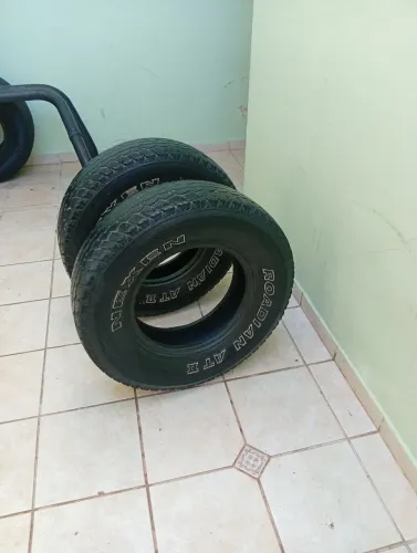 Vendo 4 pneus USADOS P Ranger 