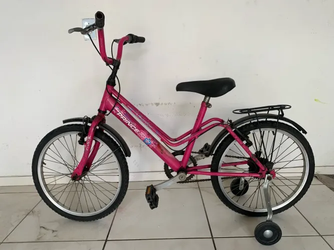 Vendo uma bicicleta infantil
