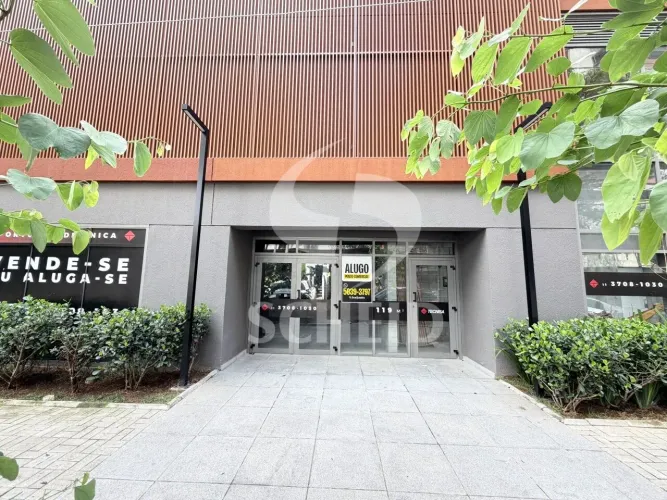 Loja no Jardim Prudencia, zona Sul de São Paulo, SP, com 119 m², situada na R. das Flechas