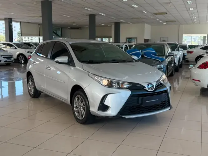 Toyota Yaris XS 1.5 Flex 16V 5P Aut. 2023
