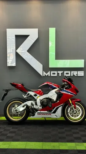 ? HONDA CBR 1000RR