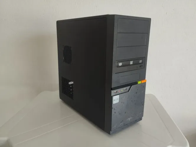 Cpu Core2duo 3gb 320gb wi-fi