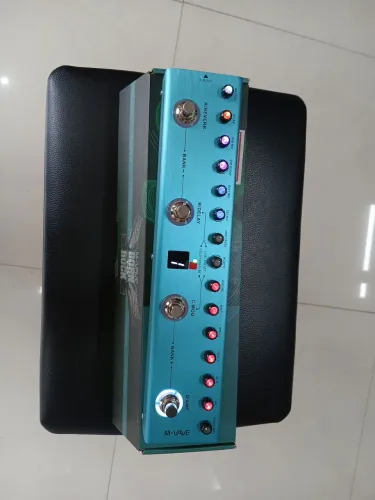 PEDALEIRA DE GUITARRA TANK G