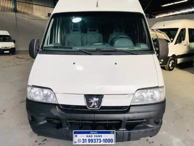 Peugeot Boxer 2.3 Minibus 15/16l TB Diesel. 2011
