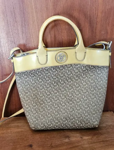 Bolsa Victor Hugo Monograma Amarela (leia descrição)
