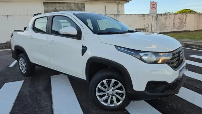 Fiat Strada Freedom 1.3 Flex 8V CD 2025