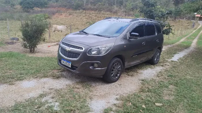 Chevrolet Spin Advantage 1.8 8V Econo.flex 5P Aut. 2014