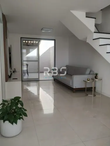 Casa com 3 quartos, 1 suíte, 2 vagas de Alto Padrão 3 Quartos com Suite Serra Centro