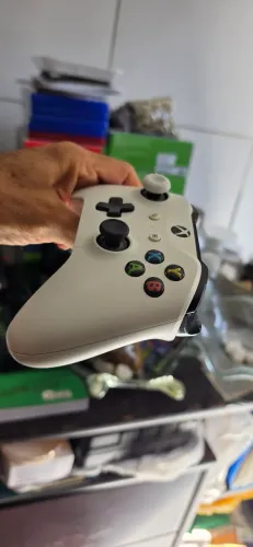 Vendo Controle X Box ONE S perfeito 