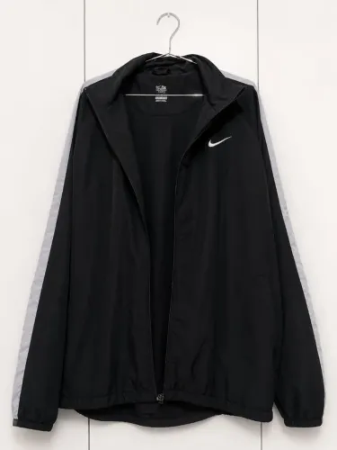 Casaco Nike original semi novo