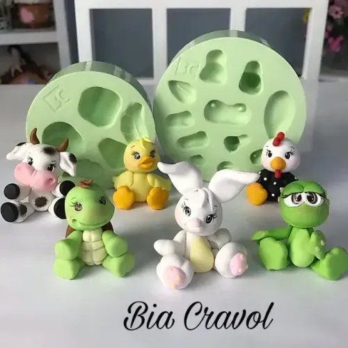 Desapego Molde Forma Silicone Multiuso+ bichos da fazenda Bia Cravol