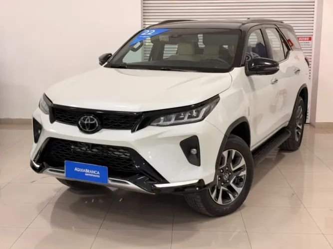 Toyota Hilux SW4 SRX Diamo. 4X4 2.8 TB DIE AUT 2022