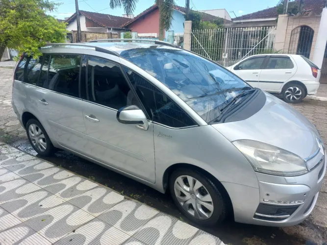 Citroen C4 Picasso Grand 2.0 16V 143cv AUT 2014