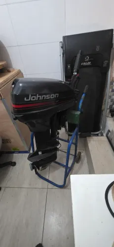Motor popa 15 hp Johnson 
