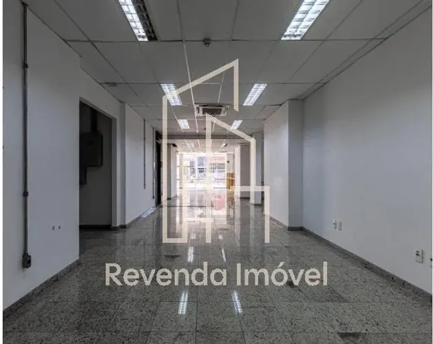 Prédio Comercial para Locação na Consolação com 667m²