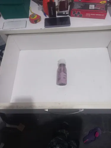 Vendo comoda grande branca e gaveta espaçosa