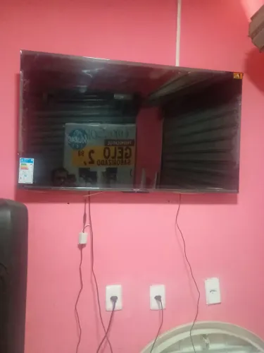 Estou vendendo uma tv de 50 polegadas da Semp.