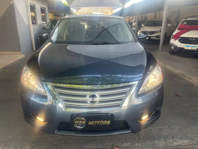 Nissan Sentra SL 2.0/ 2.0 Flex Fuel 16V Aut. 2015