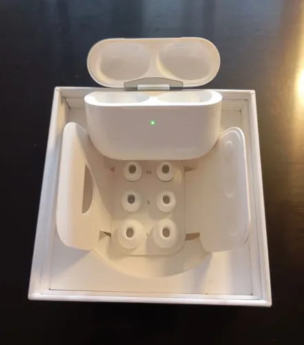 Estojo de carga MagSafe, AirPods Pro (2a geração), na caixa original!