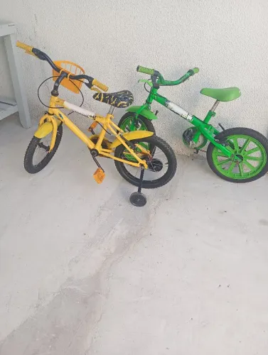 Bicicleta infantil em ótimo estado