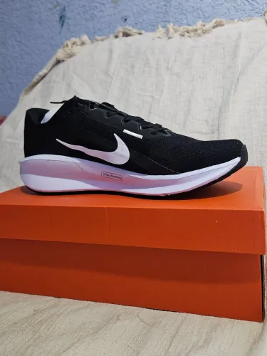 Tênis Nike Downshifter 13