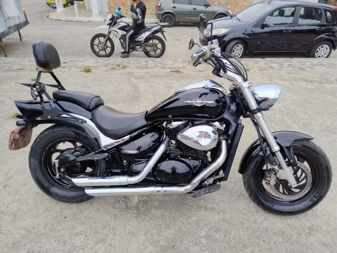 Suzuki Boulevard M800 Ano: 2009