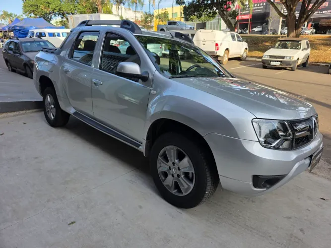 Renault Duster Oroch Dyna. 1.6 Hi-flex 16V MEC 2021