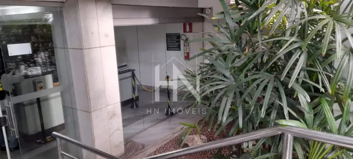 Sala Comercial à venda e aluguel em BH
