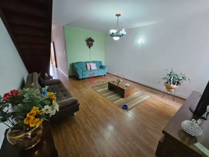 SOBRADO À VENDA NO BAIRRO VILA ARENS - JUNDIAÍ/SP