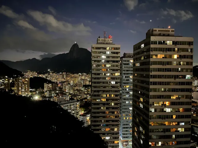 Venda Morada do Sol - Apt Reformado [direto com proprietário]