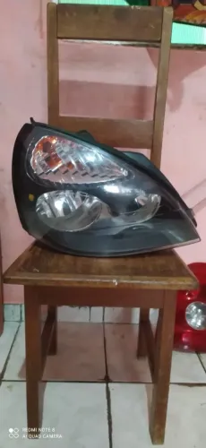 Farol dianteiro