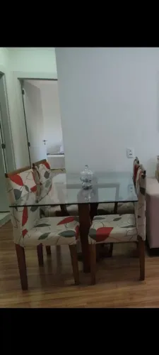 Mesa 4 cadeiras