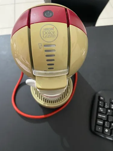 Cafeteira Dolce Gusto