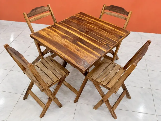 Vendo 10 conjuntos de mesa dobráveis + 4 cadeiras