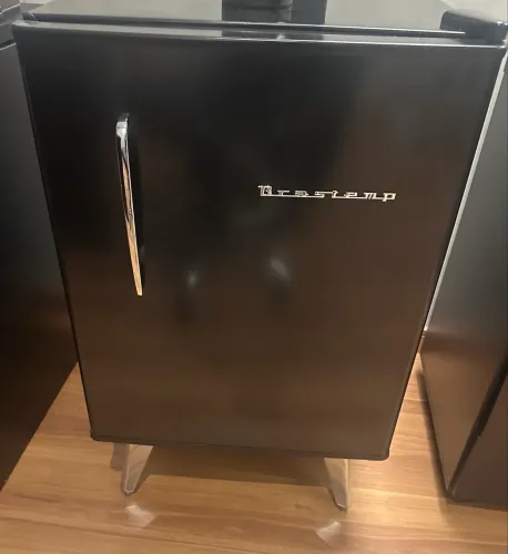 Frigobar retro Brastemp 220v