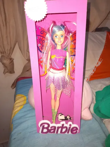 Vendo boneca barbie