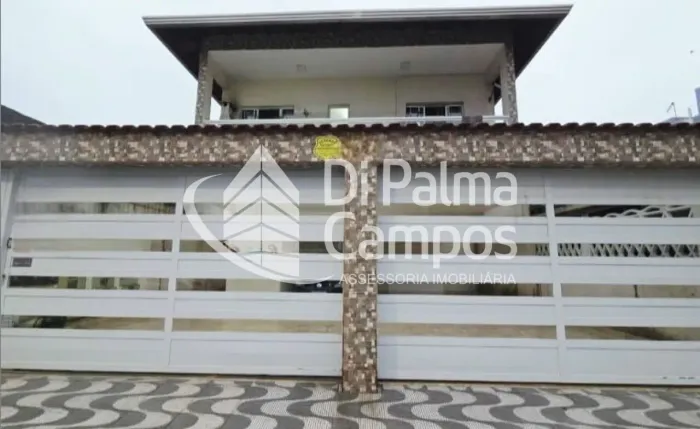 Casa 60m² pé na areia à venda no Caiçara, Praia Grande, 50m da praia