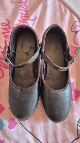 Sapato de sapateado boneca