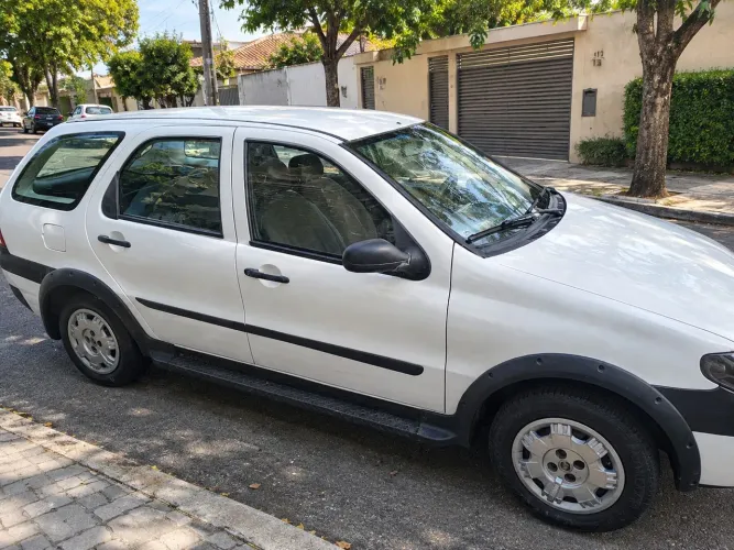 Fiat Palio Week. Adv/adv Tryon 1.8 MPI Flex 2006