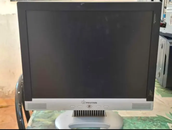 Monitores dell, positivo, Samsung 
