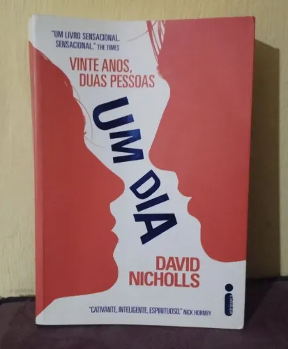 Livro: UM DIA - David Nicholls