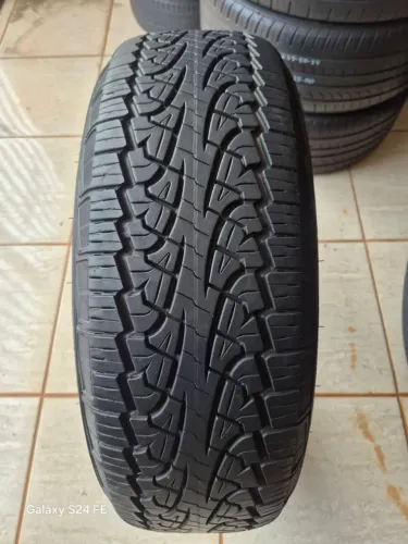 Pneu 255/65 R18